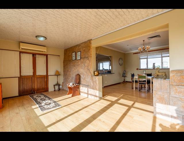 4 BEDROOM PENTHOUSE FOR SALE IN MUSGRAVE